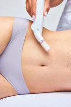 Charger l'image dans la galerie, Soins Spécifique Vergetures à Beauvais - Atténuez l'apparence de vos vergetures !