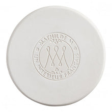 Charger l'image dans la galerie, MATHILDE M - Bougie Les Intemporelles - 145 g