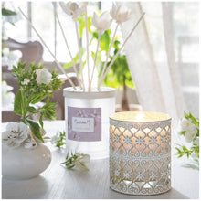 Charger l'image dans la galerie, MATHILDE M - Bougie Carnets d'Artistes - Sublime Jasmin - 160 g