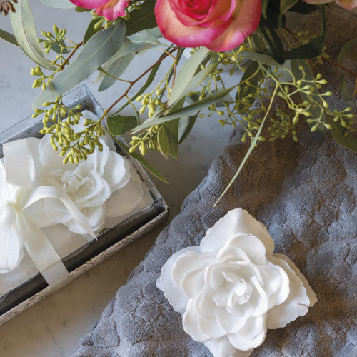 Boule de Savon Fleur Parfumée MATHILDE M | Savon Décoratif Artisanal
