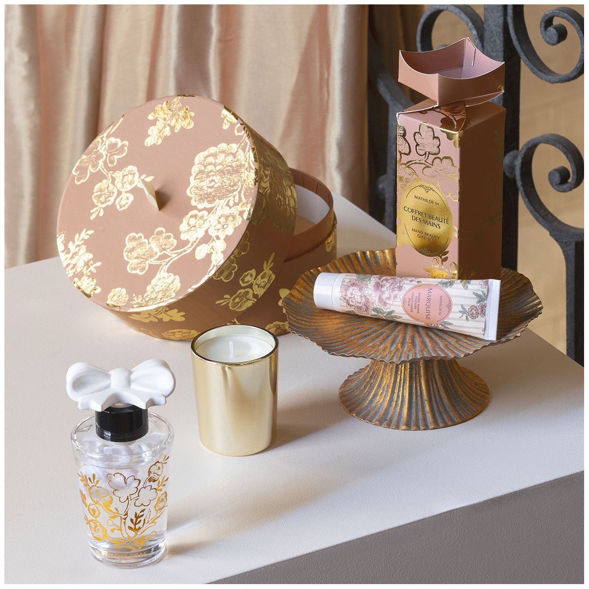 Coffret rond Trésor de Fleurs Marquise vu de face