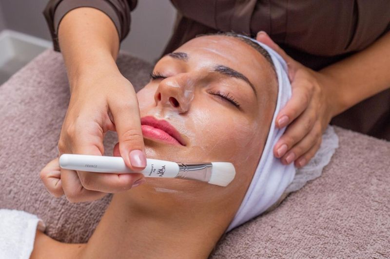 Soin visage phyto-aromatique YonKa Beauvais