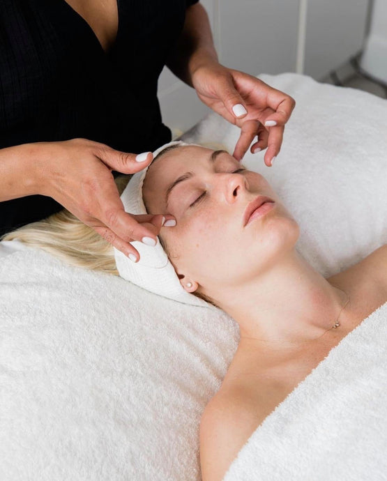 Soin visage anti-âge à Beauvais : retrouver éclat, fermeté et confiance