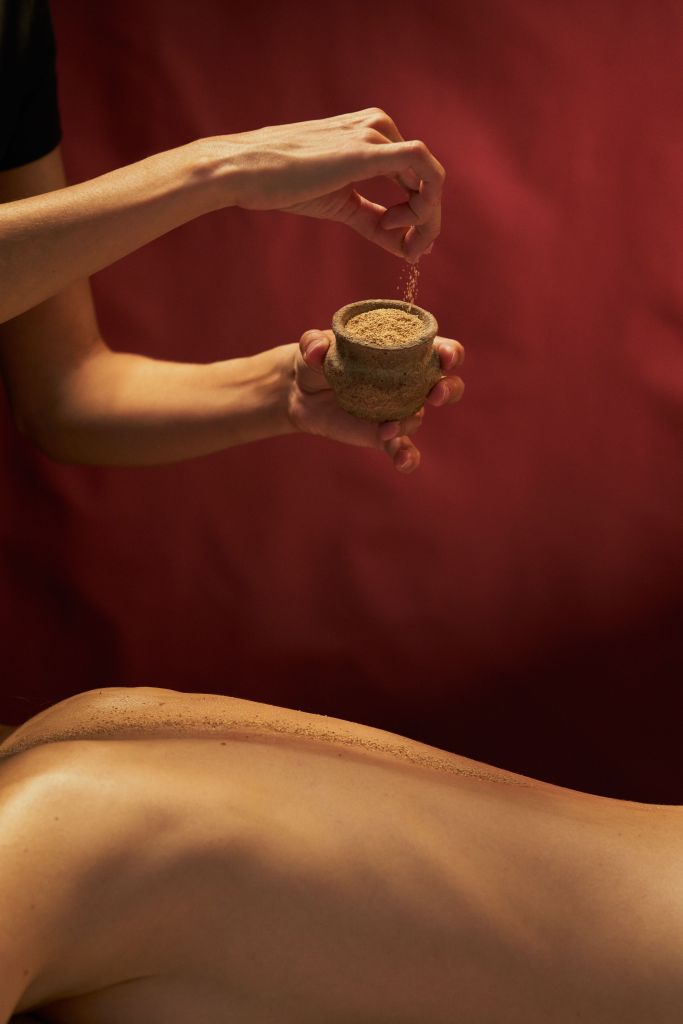 Rituel de Sparte Cinq Mondes - Massage Décontractant Profond 1h | Beauvais