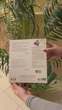 Charger et lire la vidéo dans la visionneuse de la Galerie, LES BOUQUETS DU VENTOUX - Coffret cadeau BIEN ETRE - à la lavande fine AOP bio
