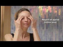 Charger et lire la vidéo dans la visionneuse de la Galerie, Yon-Ka - Nutri Contour yeux et lèvres - hydratant et apaisant 15 ml
